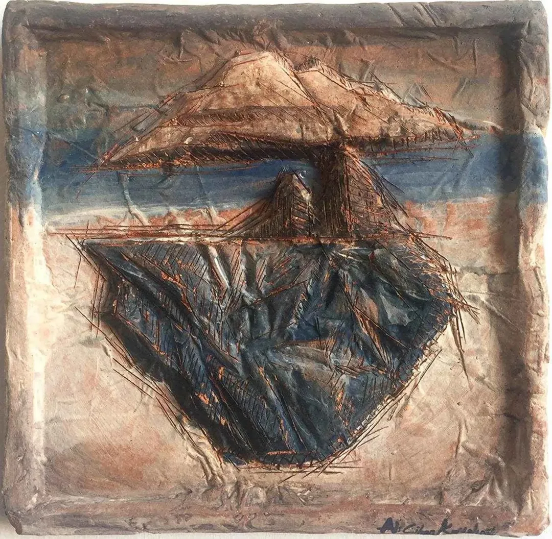 yakınlaştır "isimsiz" eseri ALİ CİHAN KAYALIOĞLU tarafından 2015 yılında 25x25 cm ölçülerinde Seramik tekniği ile yapılmıştır.