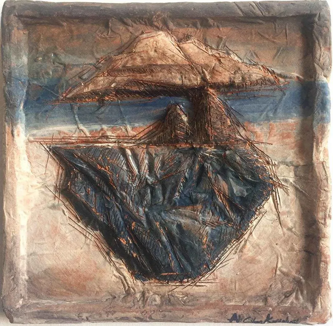 yakınlaştır "isimsiz" eseri ALİ CİHAN KAYALIOĞLU tarafından 2015 yılında 25x25 cm ölçülerinde Seramik tekniği ile yapılmıştır.