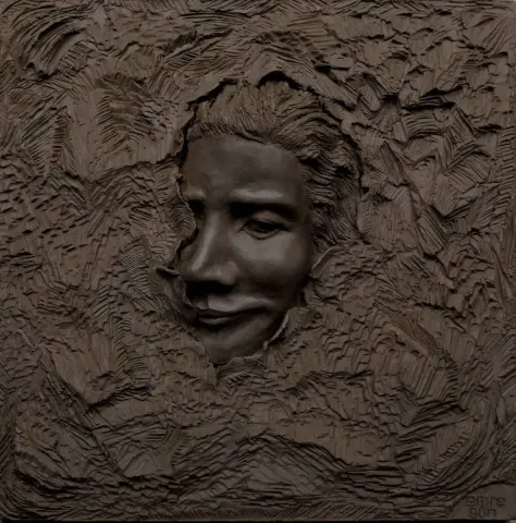 "isimsiz" eseri EMRE GÜN tarafından 2015 yılında 25x25 cm ölçülerinde Seramik tekniği ile yapılmıştır.