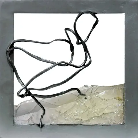 SANEM TUFAN — “isimsiz”, 2015 "isimsiz" eseri SANEM TUFAN tarafından 2015 yılında 25x25 cm ölçülerinde Karışık teknik tekniği ile yapılmıştır.