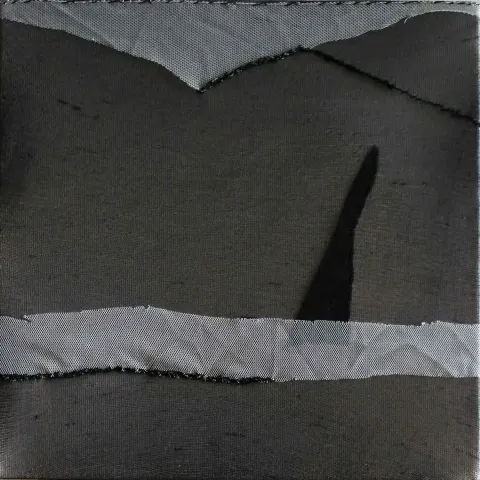 "isimsiz" eseri ZEYNEP GÜRAY CAN tarafından 2015 yılında 25x25 cm ölçülerinde Karışık teknik tekniği ile yapılmıştır.