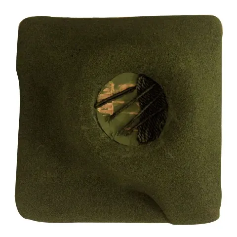 AYÇA ALPER AKÇAY — “isimsiz”, 2015 "isimsiz" eseri AYÇA ALPER AKÇAY tarafından 2015 yılında 25x25 cm ölçülerinde Tuval üzeri karışık teknik tekniği ile yapılmıştır.
