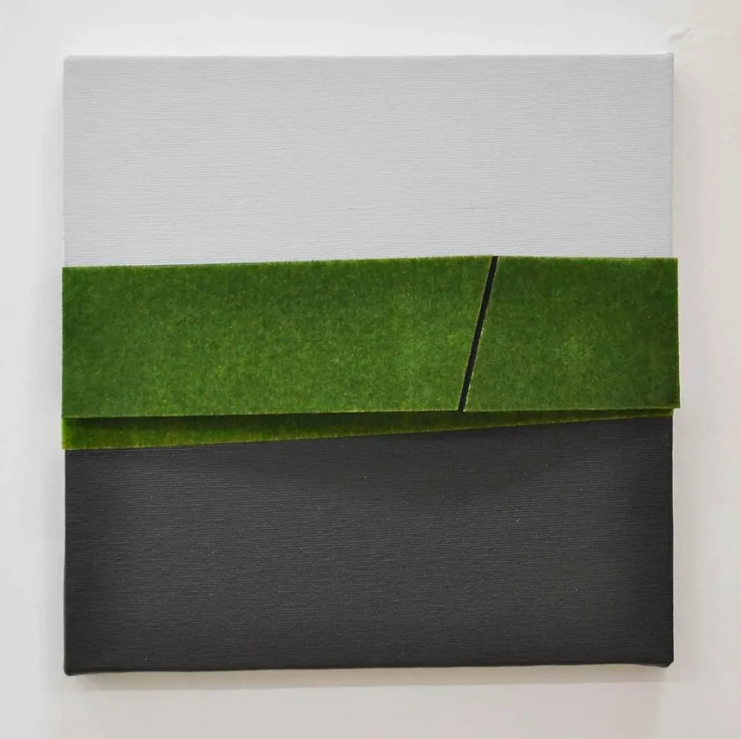 ELİF KÖSE — “isimsiz”, 2015 "isimsiz" eseri ELİF KÖSE tarafından 2015 yılında 25x25 cm ölçülerinde Tuval üzeri karışık teknik tekniği ile yapılmıştır.
