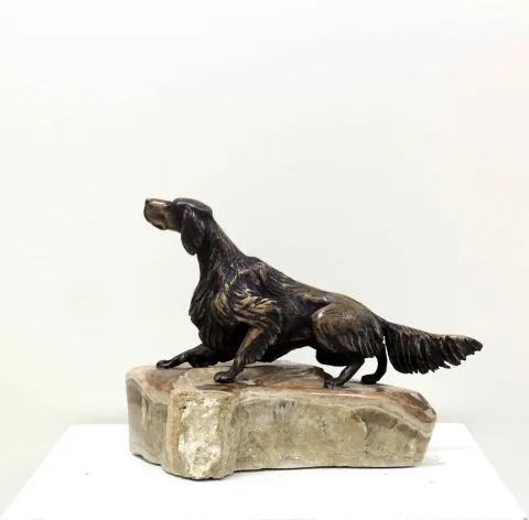 ALEXANDER DAVİDOV — “İngiliz Seteri” "İngiliz Seteri" eseri ALEXANDER DAVİDOV tarafından 23x27x15 cm ölçülerinde Bronz tekniği ile yapılmıştır.