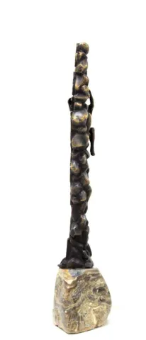"Mutluluk" eseri ALEXANDER DAVİDOV tarafından 53x20x12 cm ölçülerinde Bronz tekniği ile yapılmıştır.