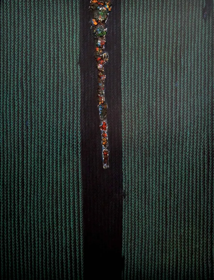"Görsel Dokunuşlar" eseri AHMET YEŞİL tarafından 2015 yılında 180x140 cm ölçülerinde Tuval üzeri yağlı boya tekniği ile yapılmıştır.