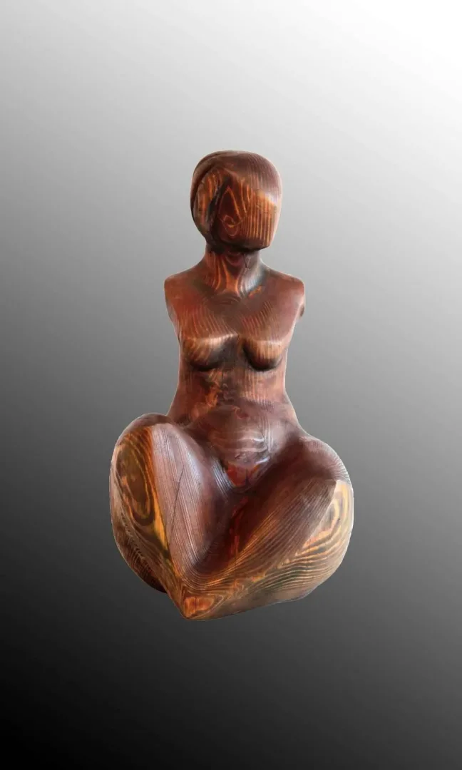 Bu eser AZİMET KARAMAN tarafından 2016 yılında 51x29x23 cm ölçülerinde Ağaç yontu tekniği ile yapılmıştır.