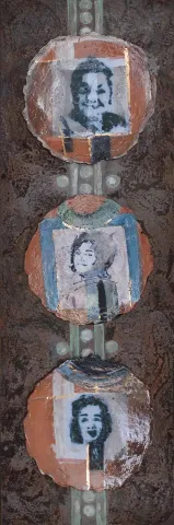 "İsimsiz" eseri AYSUN ÇÖLBAYIR DİNİZ tarafından 120x40 cm ölçülerinde Kağıt seramik (transfer+astar tekniği) tekniği ile yapılmıştır.