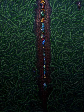 "Tarihsiz Günlükler" eseri AHMET YEŞİL tarafından 2014 yılında 120x90 cm ölçülerinde Tuval üzeri yağlı boya tekniği ile yapılmıştır.