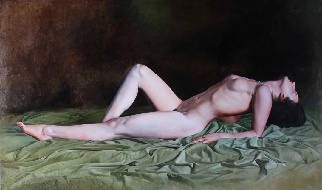 yakınlaştır "Yatan Ophelie" eseri HASAN SAYGIN tarafından 2014 yılında 162x97 cm ölçülerinde Tuval üzeri yağlı boya tekniği ile yapılmıştır.