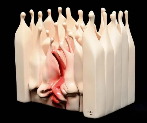 "Töre 26" eseri KEMAL ULUDAĞ tarafından 2016 yılında 29x35x25 cm ölçülerinde Stoneware-1200 °C tekniği ile yapılmıştır.
