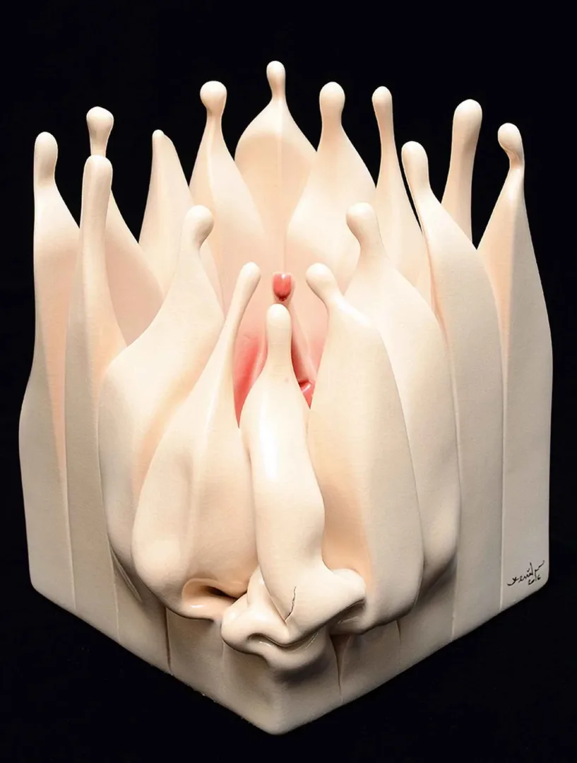 yakınlaştır "Töre 25" eseri KEMAL ULUDAĞ tarafından 2016 yılında 29x30x30 cm ölçülerinde Stoneware-1200 °C tekniği ile yapılmıştır.