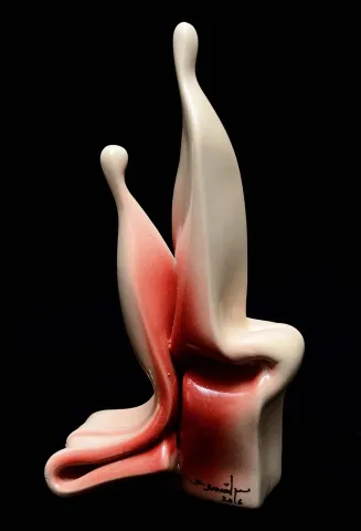 "Töre 4" eseri KEMAL ULUDAĞ tarafından 2016 yılında 26x15x10 cm ölçülerinde Stoneware-1200 °C tekniği ile yapılmıştır.