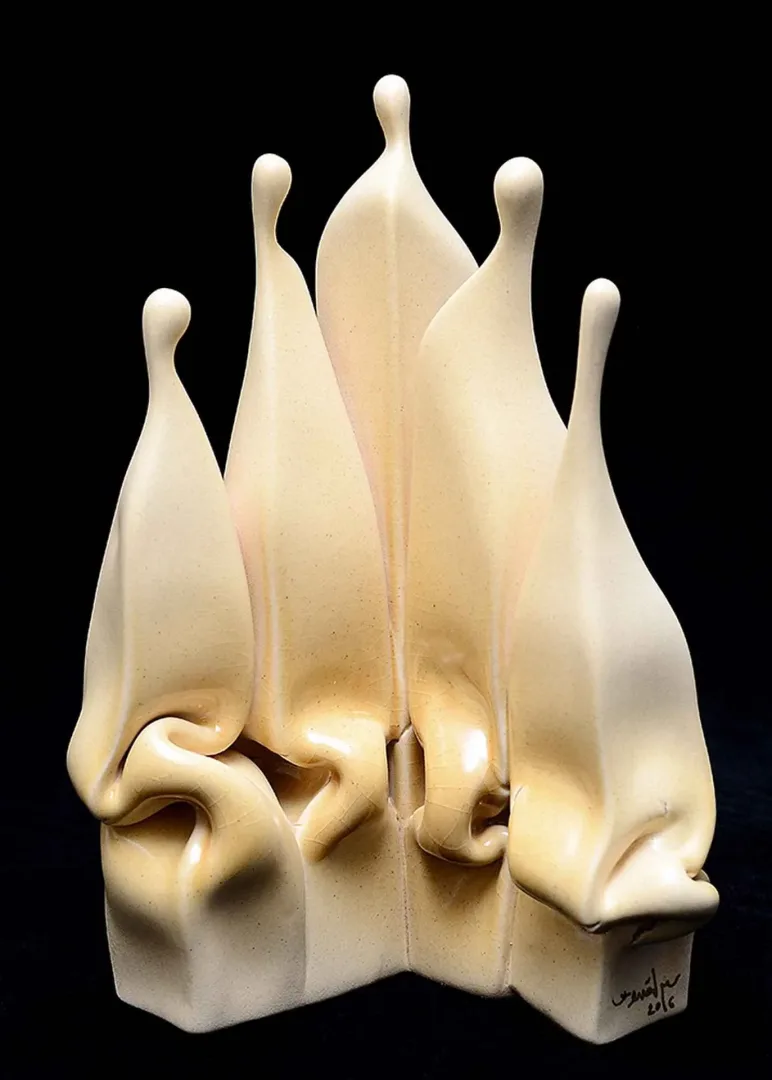 yakınlaştır "Töre 16" eseri KEMAL ULUDAĞ tarafından 2016 yılında 29x17x17 cm ölçülerinde Stoneware-1200 °C tekniği ile yapılmıştır.