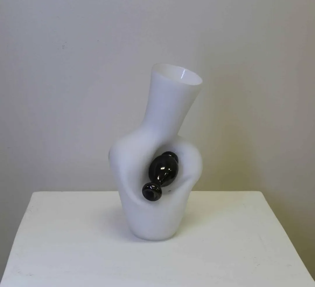 yakınlaştır "Enstantane-8" eseri UFUK AKBEY tarafından 31x16x14 cm ölçülerinde yapılmıştır.