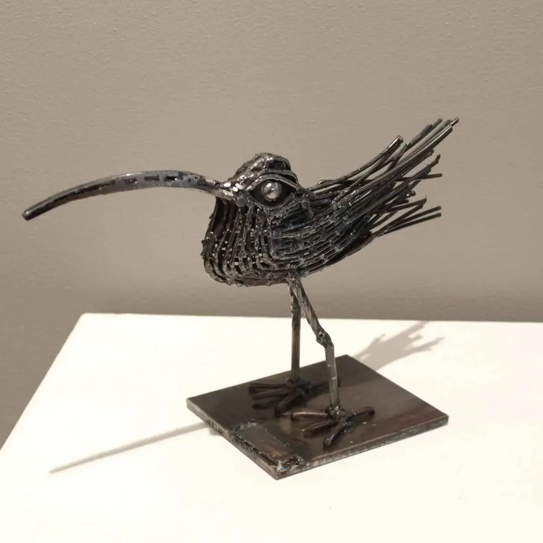 yakınlaştır "Kum Kuşu" eseri MURAT YILDIRIMÇAKAR tarafından 2016 yılında 30x18x11 cm ölçülerinde Metal tekniği ile yapılmıştır.
