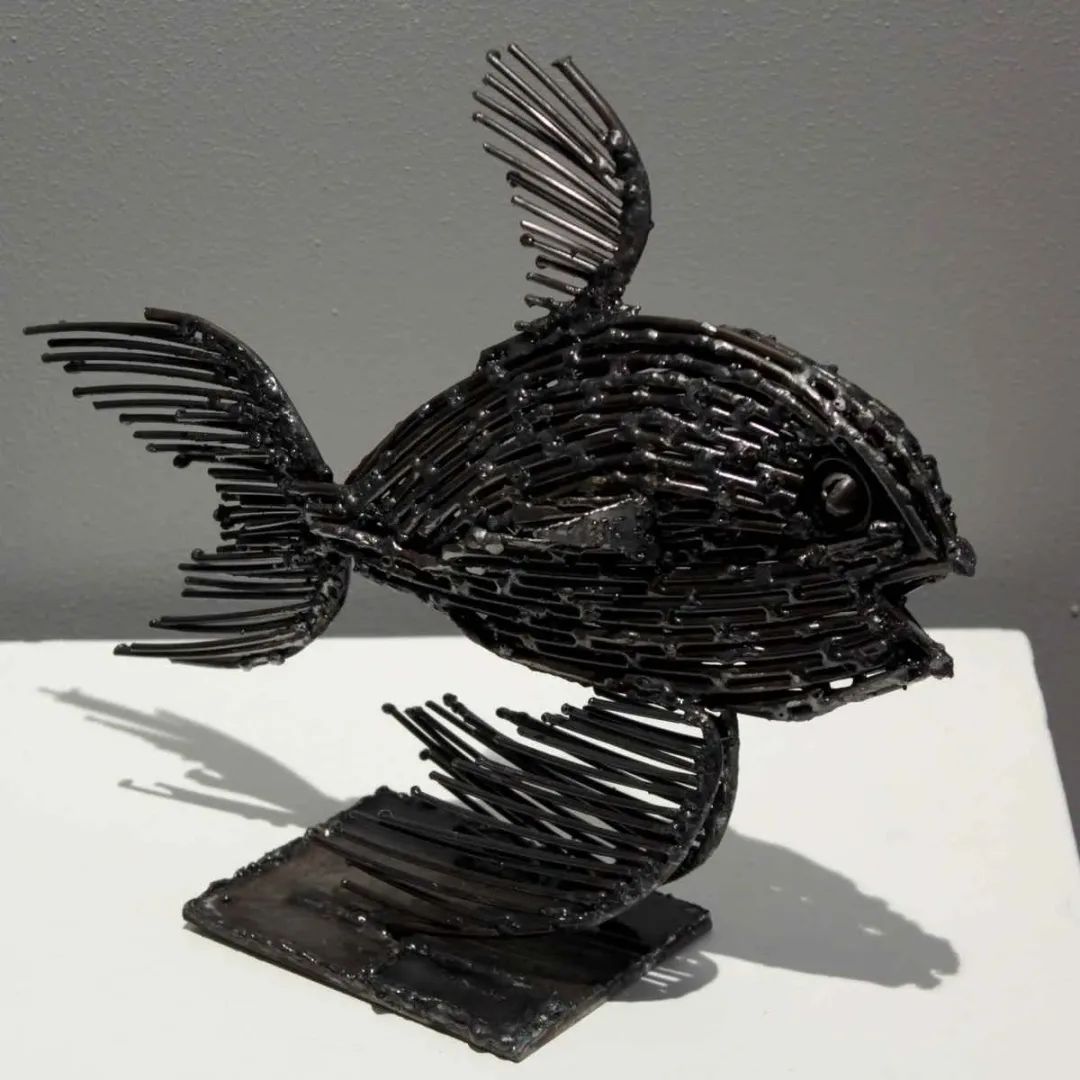 yakınlaştır "Balık" eseri MURAT YILDIRIMÇAKAR tarafından 2016 yılında 30x26x9 cm ölçülerinde Metal tekniği ile yapılmıştır.