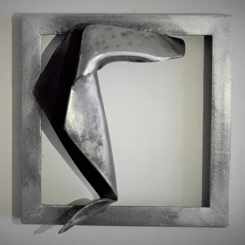 SANEM TUFAN — “isimsiz”, 2016 "isimsiz" eseri SANEM TUFAN tarafından 2016 yılında 25x25 cm ölçülerinde Metal tekniği ile yapılmıştır.