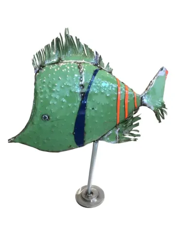 "Balık" eseri ASAF ERDEMLİ tarafından 65x60x8 cm ölçülerinde Hurda Metal, Kaynak tekniği ile yapılmıştır.
