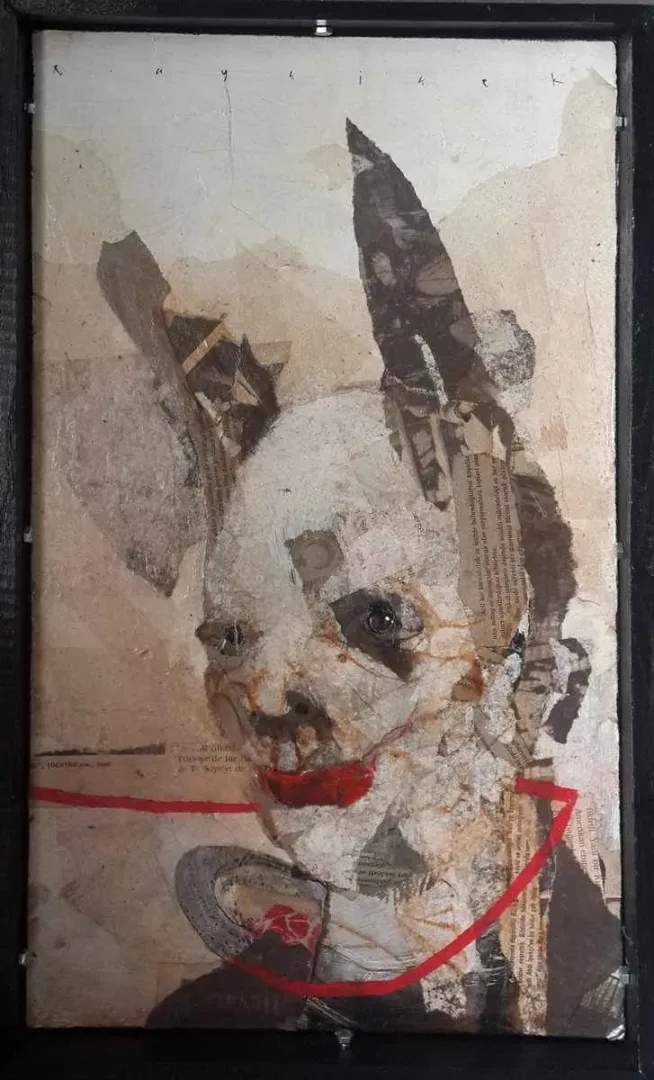 ERCAN AYÇİÇEK — “İsimsiz”, 2015 "İsimsiz" eseri ERCAN AYÇİÇEK tarafından 2015 yılında 50x27 cm ölçülerinde Duralit üzeri karışık teknik tekniği ile yapılmıştır.