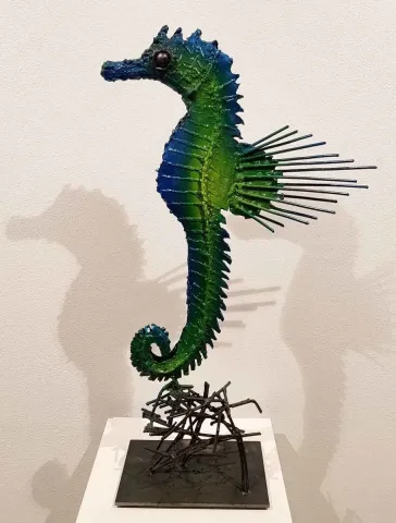 "Deniz Atı" eseri MURAT YILDIRIMÇAKAR tarafından Metal tekniği ile yapılmıştır.