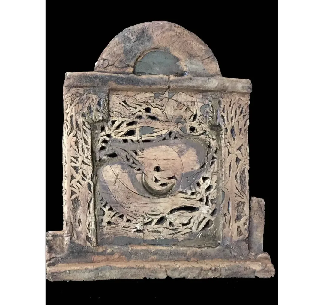 yakınlaştır "Ağaçlar" eseri MİNE POYRAZ tarafından 2017 yılında 40x35x3 cm ölçülerinde 1200° - Seramik Ajur Tekniği tekniği ile yapılmıştır.