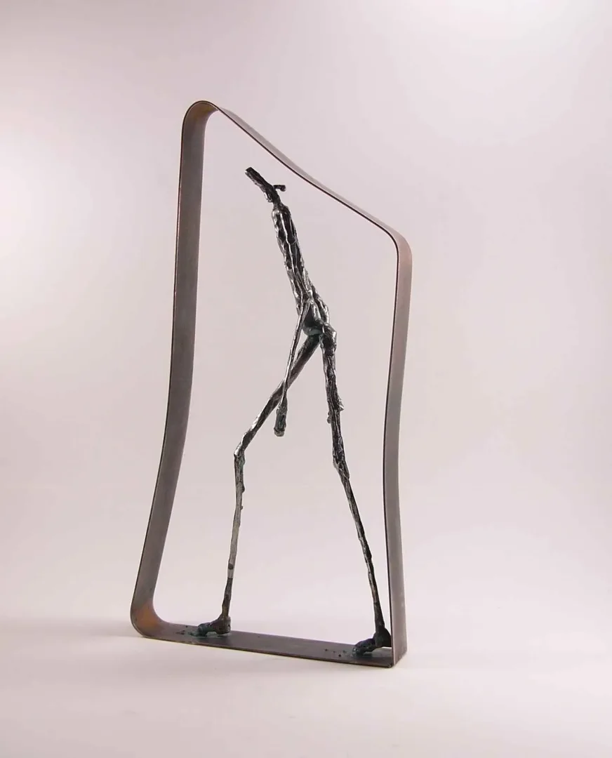 yakınlaştır "İsimsiz" eseri ÖZER AKTAŞ tarafından 2016 yılında 38x20x5 cm ölçülerinde Demir yontu tekniği ile yapılmıştır.