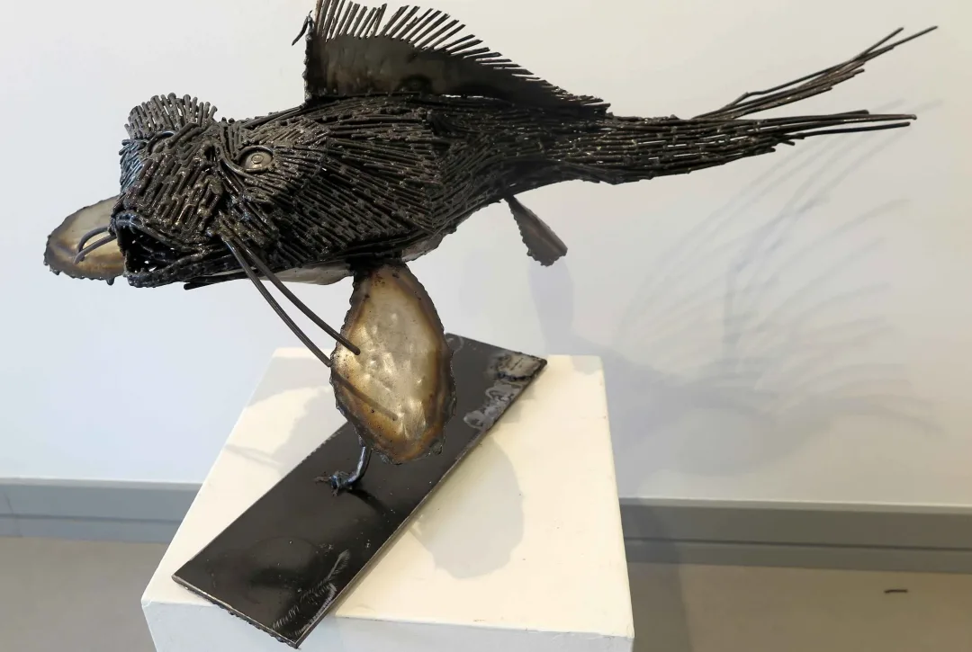 MURAT YILDIRIMÇAKAR — 2017 Bu eser MURAT YILDIRIMÇAKAR tarafından 2017 yılında 40x98x45 cm ölçülerinde Metal tekniği ile yapılmıştır.