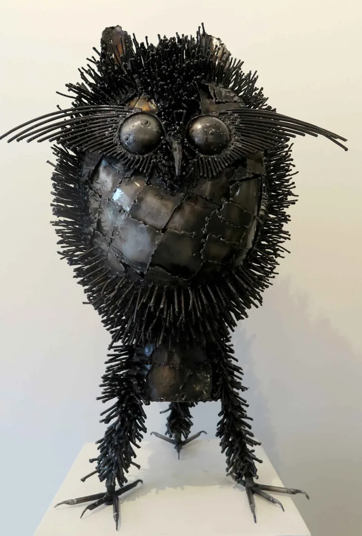MURAT YILDIRIMÇAKAR — 2017 Bu eser MURAT YILDIRIMÇAKAR tarafından 2017 yılında 77x57x45 cm ölçülerinde Metal tekniği ile yapılmıştır.
