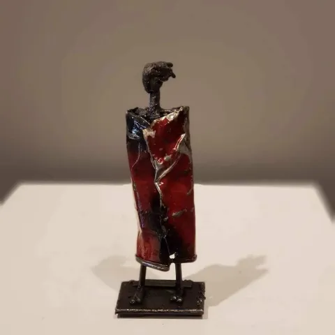 "isimsiz" eseri MURAT YILDIRIMÇAKAR tarafından 2017 yılında Metal tekniği ile yapılmıştır.