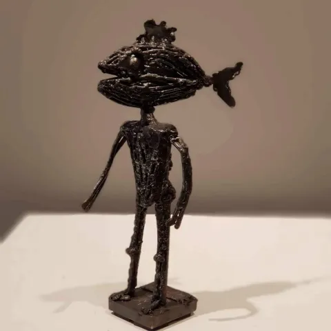 MURAT YILDIRIMÇAKAR — “isimsiz”, 2017 "isimsiz" eseri MURAT YILDIRIMÇAKAR tarafından 2017 yılında Metal tekniği ile yapılmıştır.