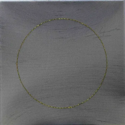 "isimsiz" eseri ZEYNEP GÜRAY CAN tarafından 2017 yılında 25x25 cm ölçülerinde Tuval üzeri karışık teknik tekniği ile yapılmıştır.