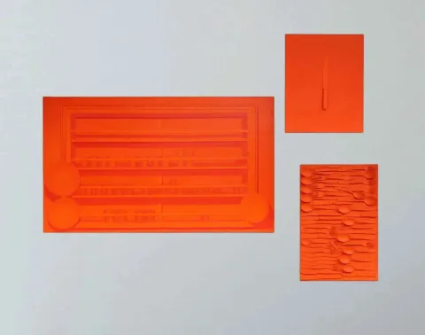 ALİ ÖZHAN GÜNEŞ — “Vermilyonun ruhu”, 2016 "Vermilyonun ruhu" eseri ALİ ÖZHAN GÜNEŞ tarafından 2016 yılında Tuval üzeri yerleştirilmiş nesneler tekniği ile yapılmıştır.