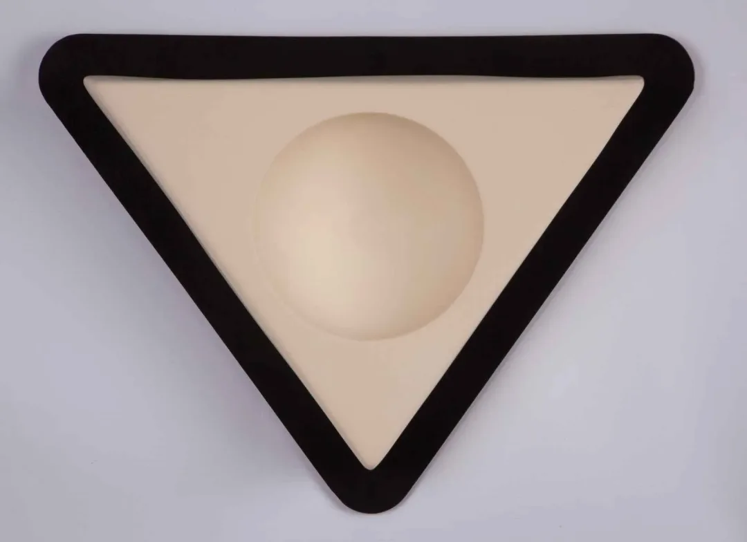 yakınlaştır "Bekleyen" eseri AYŞE CANBOLAT tarafından 2018 yılında 57.5x43x10 cm ölçülerinde Kalıpla Şekillendirme tekniği ile yapılmıştır.