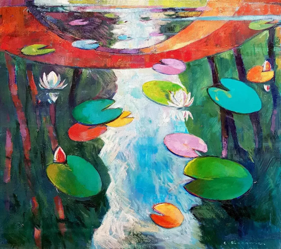 "Nilüferler ve Taş Köprü" eseri CEVDET KOCAMAN tarafından 2012 yılında 75x85 cm ölçülerinde Tuval üzeri yağlı boya tekniği ile yapılmıştır.