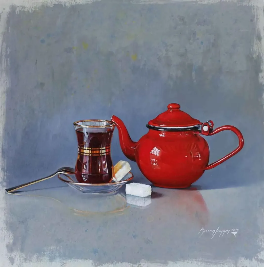 yakınlaştır "Kırmızı Çaydanlık" eseri HASAN SAYGIN tarafından 2018 yılında 40x40 cm ölçülerinde Tuval üzeri yağlı boya tekniği ile yapılmıştır.