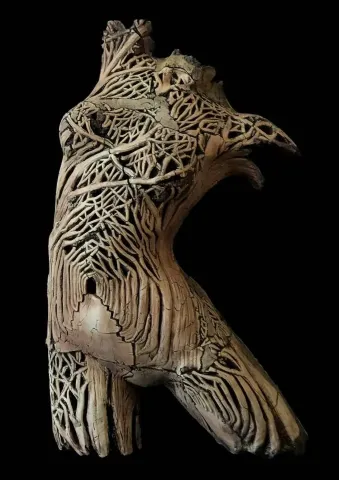 MİNE POYRAZ — “Tors-1”, 2018 "Tors-1" eseri MİNE POYRAZ tarafından 2018 yılında 63x43x28 cm ölçülerinde Seramik Ajur Tekniği 1200 °C tekniği ile yapılmıştır.