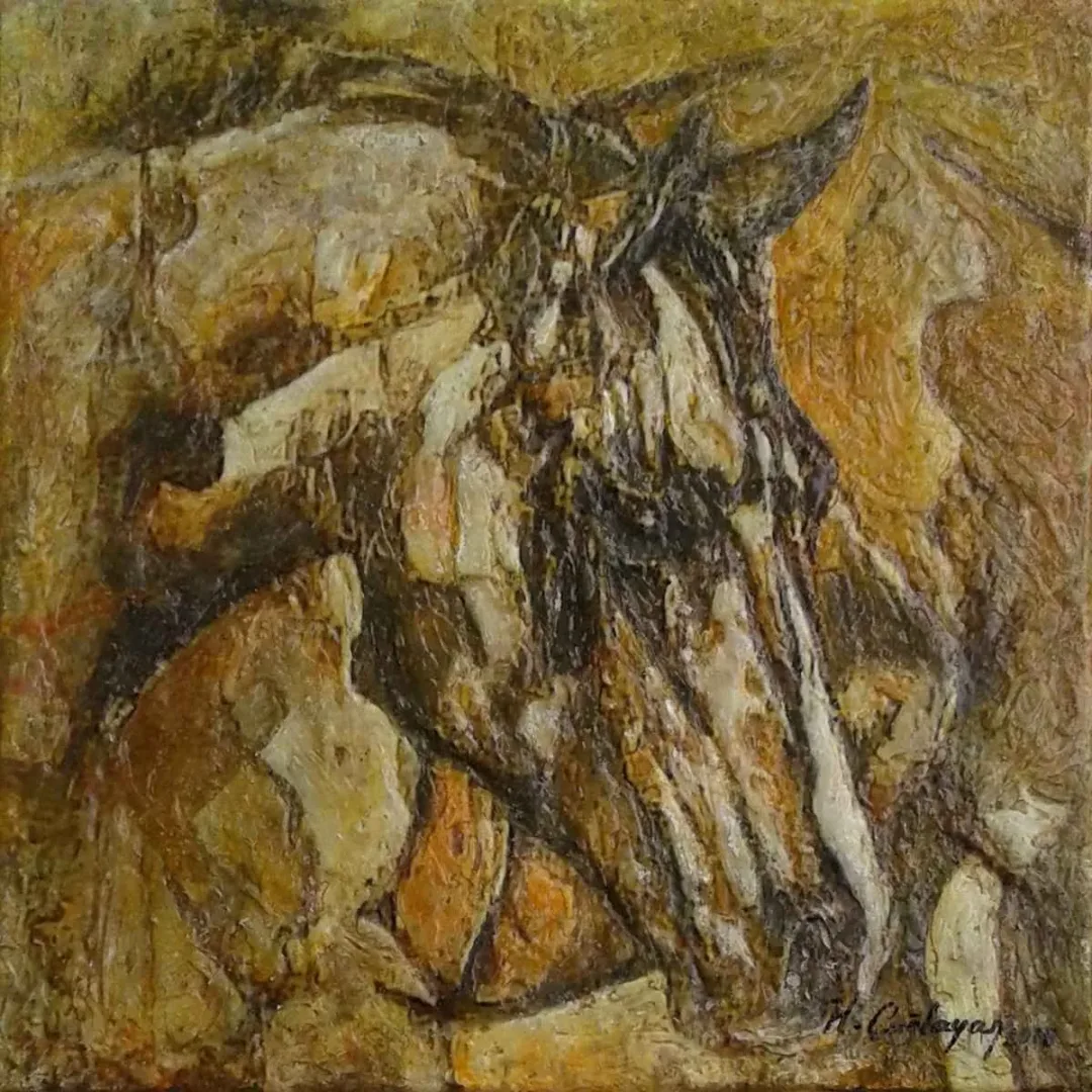 yakınlaştır "At Portresi" eseri HASAN ÇAĞLAYAN tarafından 2018 yılında 25x25 cm ölçülerinde Tuval üzeri karışık teknik tekniği ile yapılmıştır.