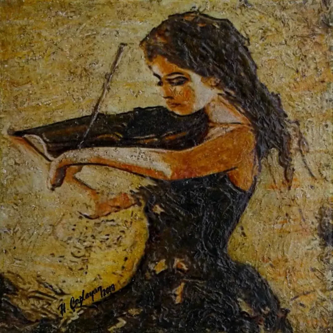 "Kadın" eseri HASAN ÇAĞLAYAN tarafından 2018 yılında 25x25 cm ölçülerinde Tuval üzeri karışık teknik tekniği ile yapılmıştır.
