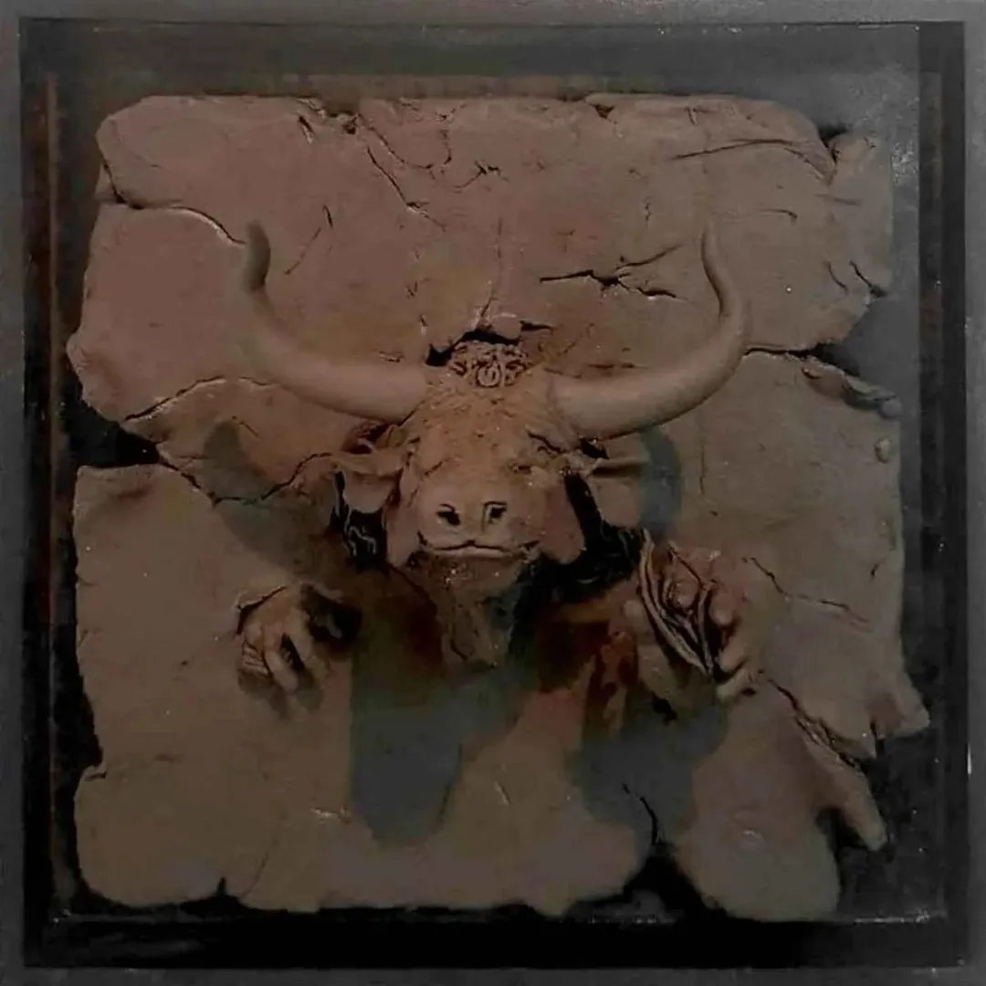 "İsimsiz" eseri BUĞRA ÖZER tarafından 2018 yılında 25x25 cm ölçülerinde Seramik tekniği ile yapılmıştır.
