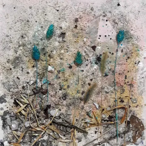 Bu eser BEHİYE ARAT tarafından 2018 yılında 25x25 cm ölçülerinde Tuval üzeri karışık teknik tekniği ile yapılmıştır.