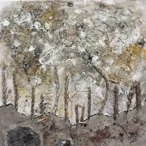 Bu eser BEHİYE ARAT tarafından 2018 yılında 25x25 cm ölçülerinde Tuval üzeri karışık teknik tekniği ile yapılmıştır.