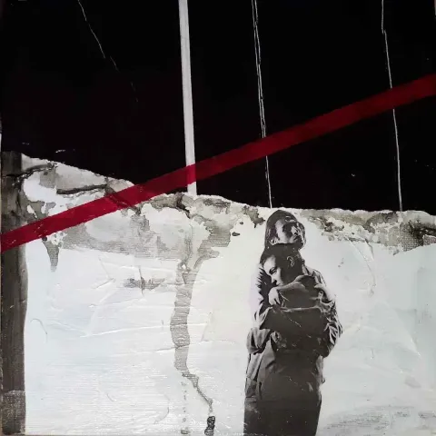 Bu eser HÜSEYİN RÜSTEMOĞLU tarafından 2018 yılında 25x25 cm ölçülerinde Tuval üzeri karışık teknik tekniği ile yapılmıştır.