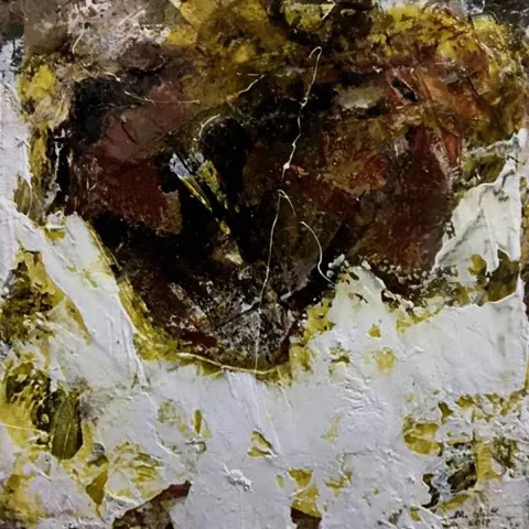 Bu eser MEHMET AKSOY tarafından 2018 yılında 25x25 cm ölçülerinde Tuval üzeri karışık teknik tekniği ile yapılmıştır.