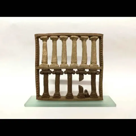 METE BAHTİYAR KARATAŞ — “Rome”, 2018 "Rome" eseri METE BAHTİYAR KARATAŞ tarafından 2018 yılında 26x21x6 cm ölçülerinde Elle Şekillendirme Stoneware tekniği ile yapılmıştır.