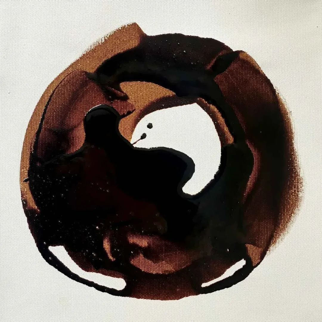 "Döngü" eseri YASEMİN KAYABAŞI tarafından 2018 yılında 25x25 cm ölçülerinde Tuval üzeri karışık teknik tekniği ile yapılmıştır.