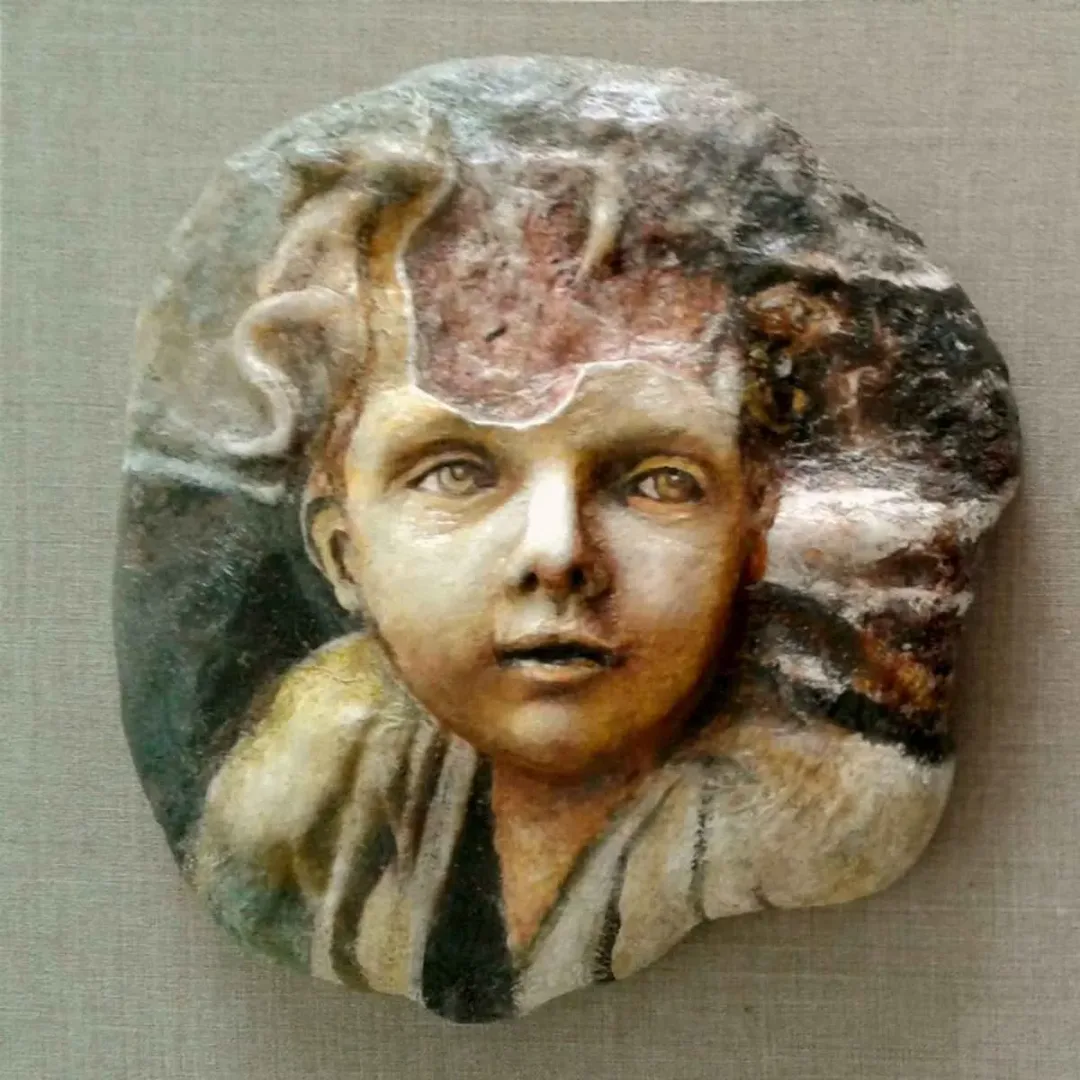 HASAN ÇAĞLAYAN — “İsimsiz”, 2019 "İsimsiz" eseri HASAN ÇAĞLAYAN tarafından 2019 yılında 25x25 cm ölçülerinde Yapay kaya üzeri karışık teknik tekniği ile yapılmıştır.
