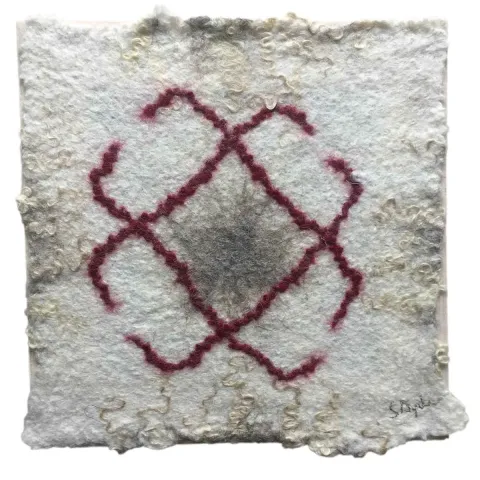 "Yörük" eseri STEFANİE AYDIN tarafından 2019 yılında 25x25 cm ölçülerinde Yün-Keçe tekniği ile yapılmıştır.