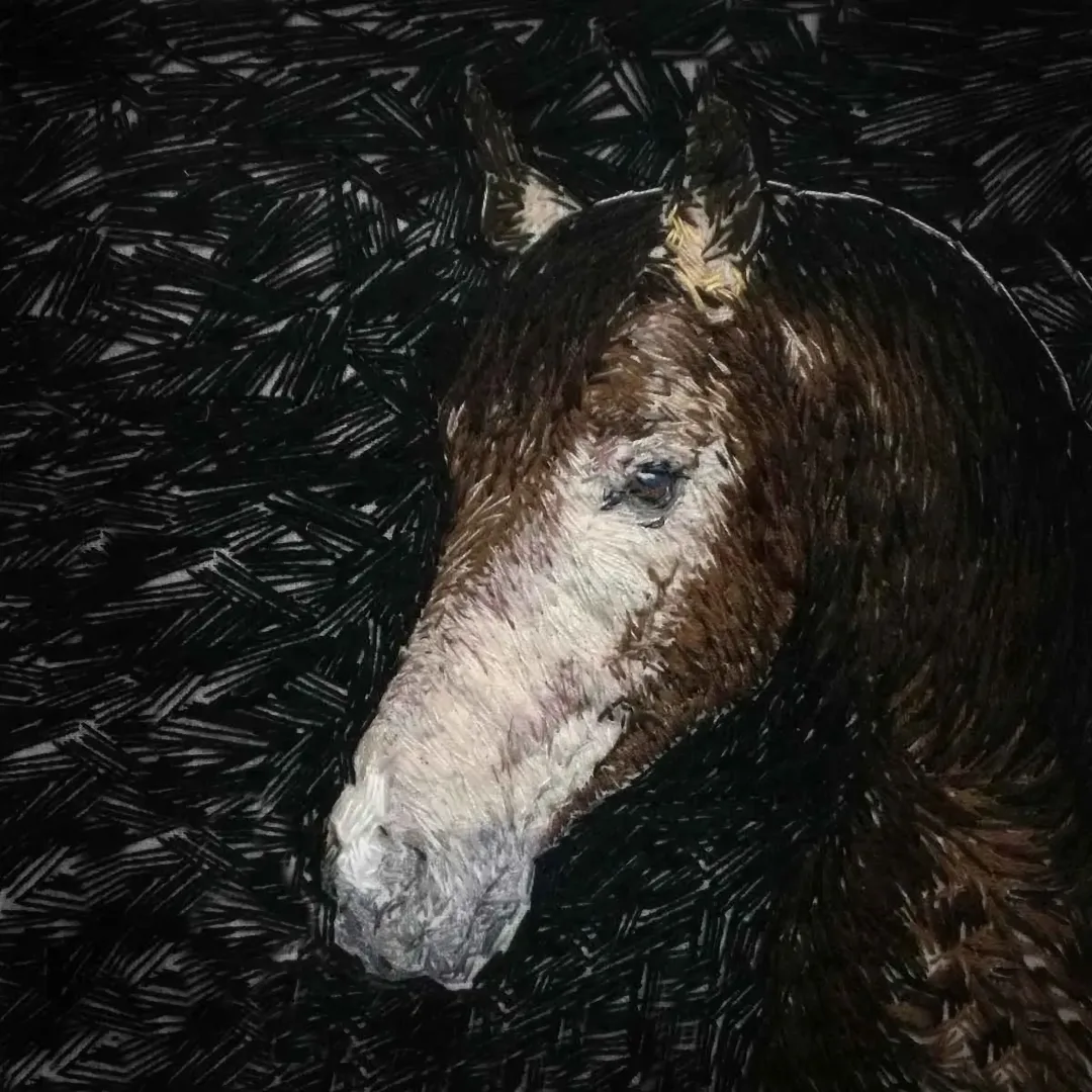 yakınlaştır "İsimsiz" eseri KÜBRA ARSLAN tarafından 2019 yılında 25x25 cm ölçülerinde Tuval üzeri karışık teknik tekniği ile yapılmıştır.