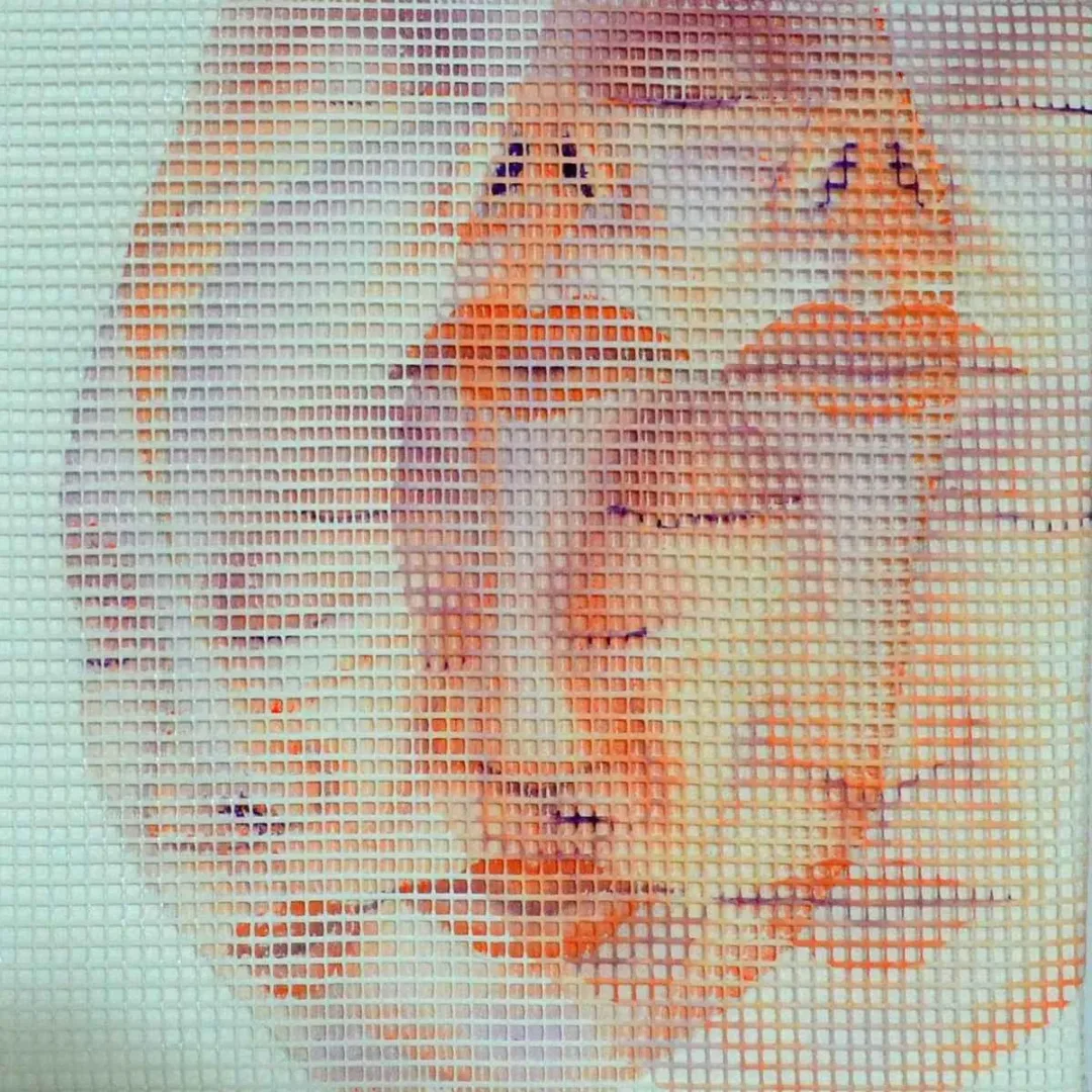 KADER ÖZTÜRKMEN — “İsimsiz”, 2019 "İsimsiz" eseri KADER ÖZTÜRKMEN tarafından 2019 yılında 25x25 cm ölçülerinde Tuval üzeri karışık teknik tekniği ile yapılmıştır.